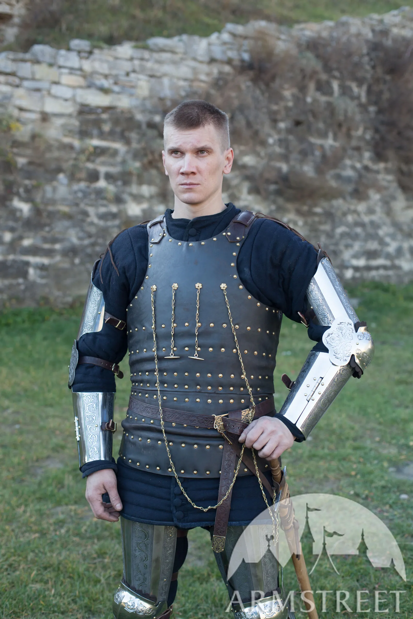 Arm Armor “Knight of Fortune”