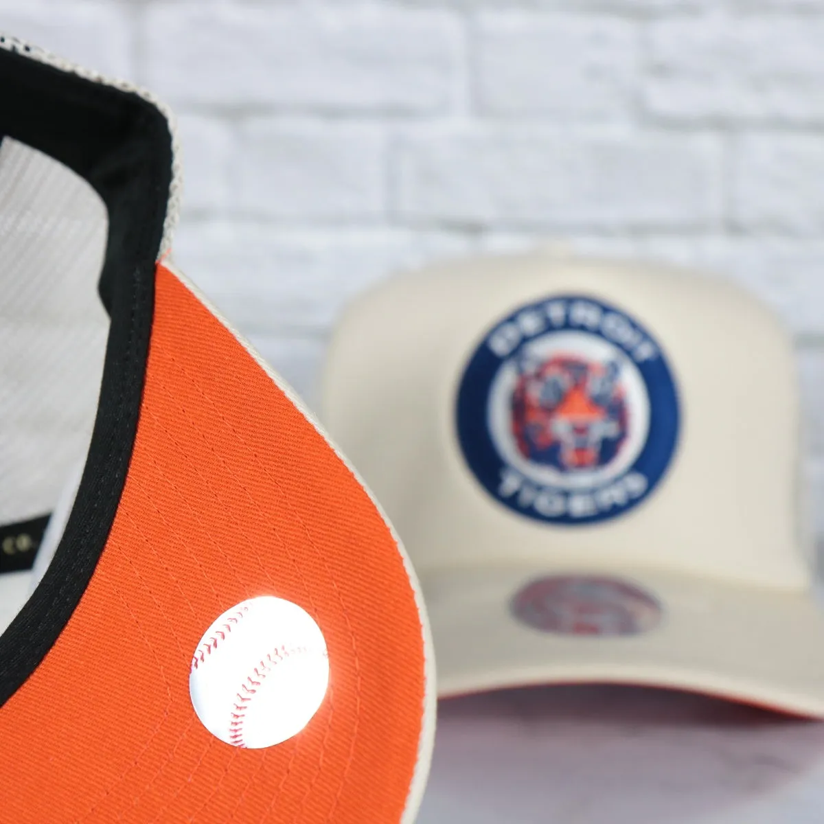 Detroit Tigers Cooperstown Evergreen Pro Orange bottom | Off White Trucker Hat