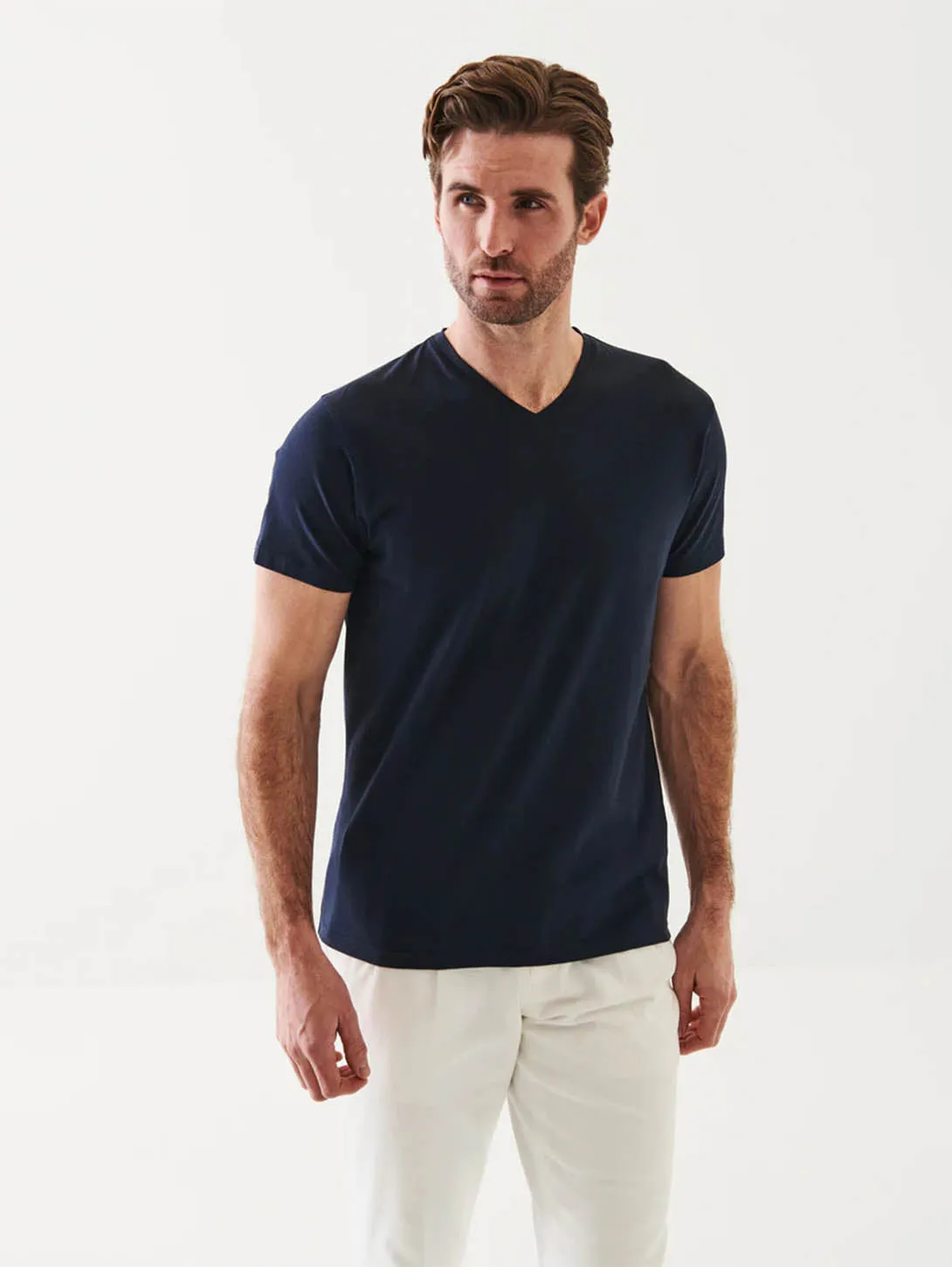 Iconic Pima Stretch V-Neck T-Shirt