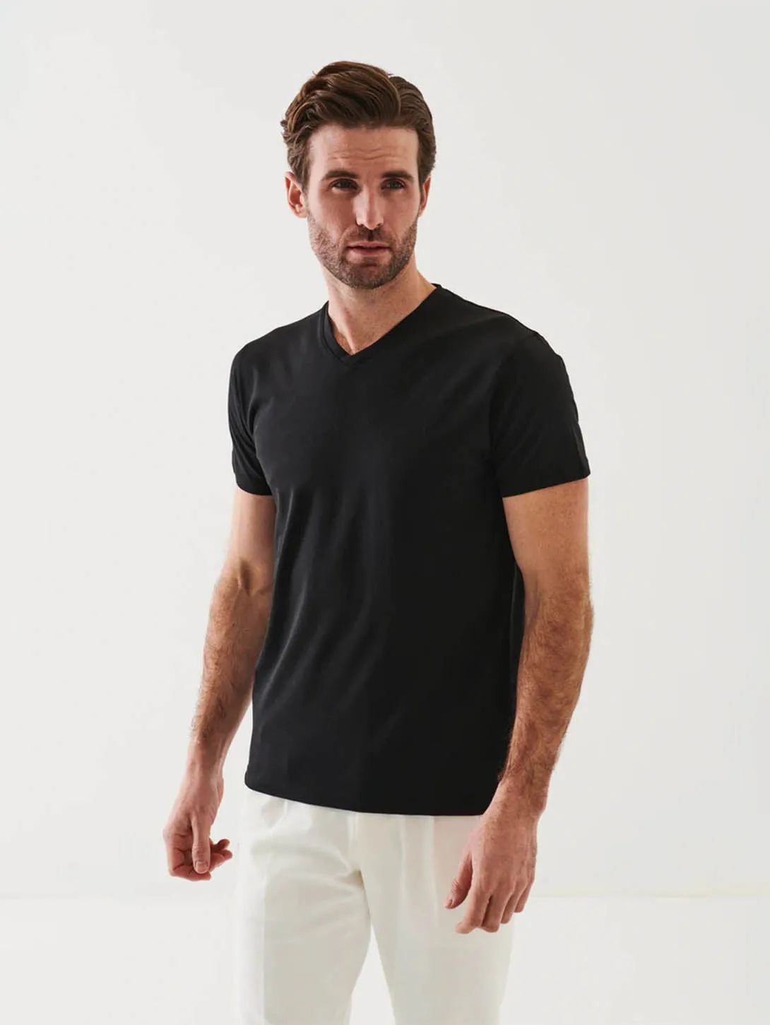 Iconic Pima Stretch V-Neck T-Shirt