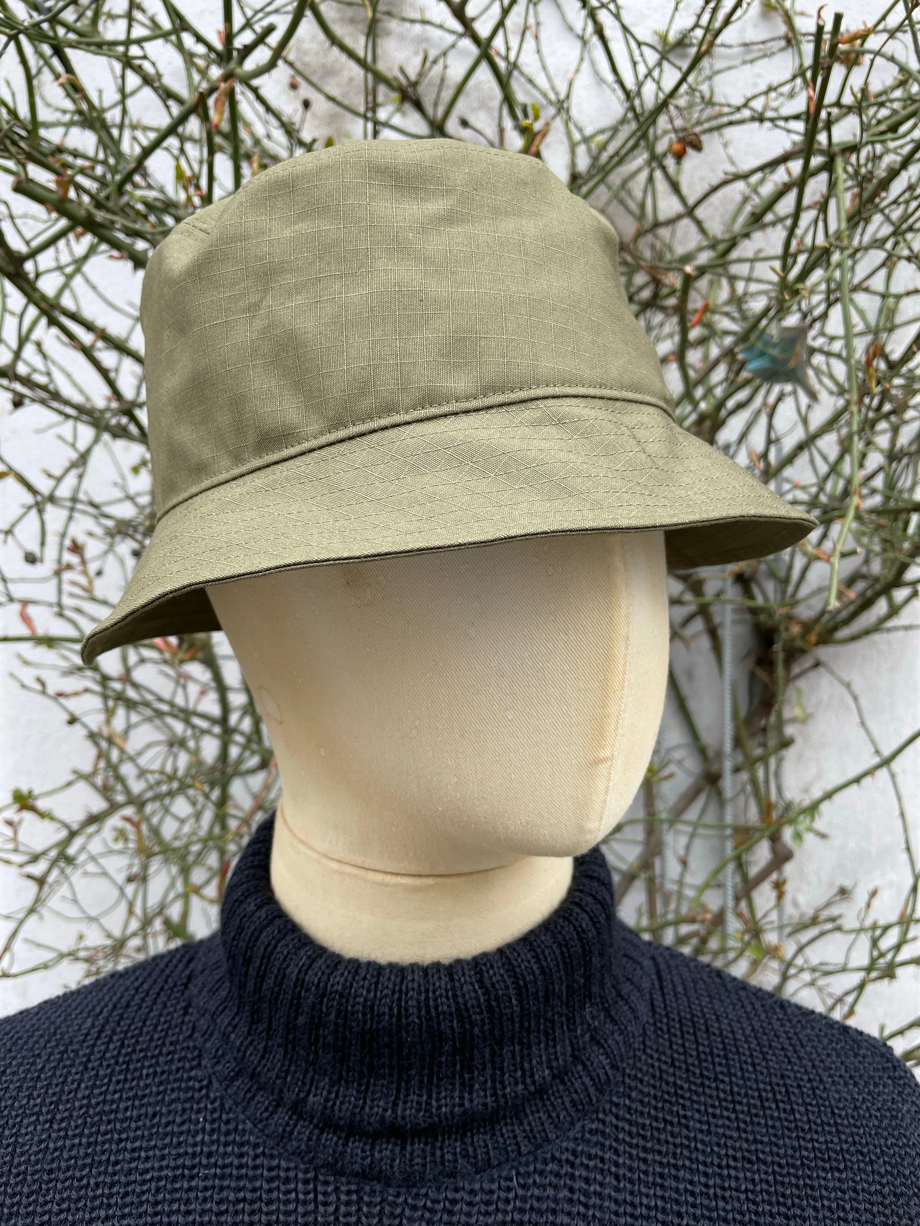 Japan Blue - Bucket Hat Olive