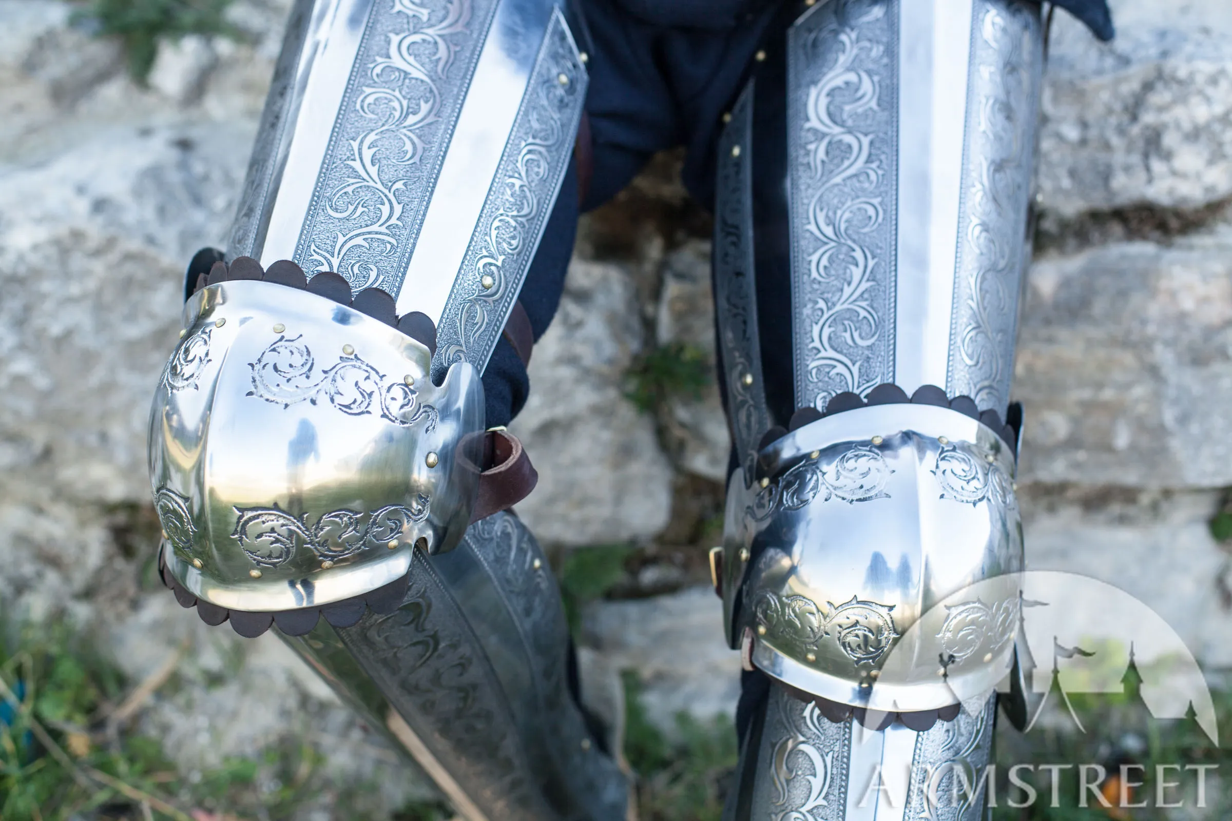 Leg Armor “Knight of Fortune”