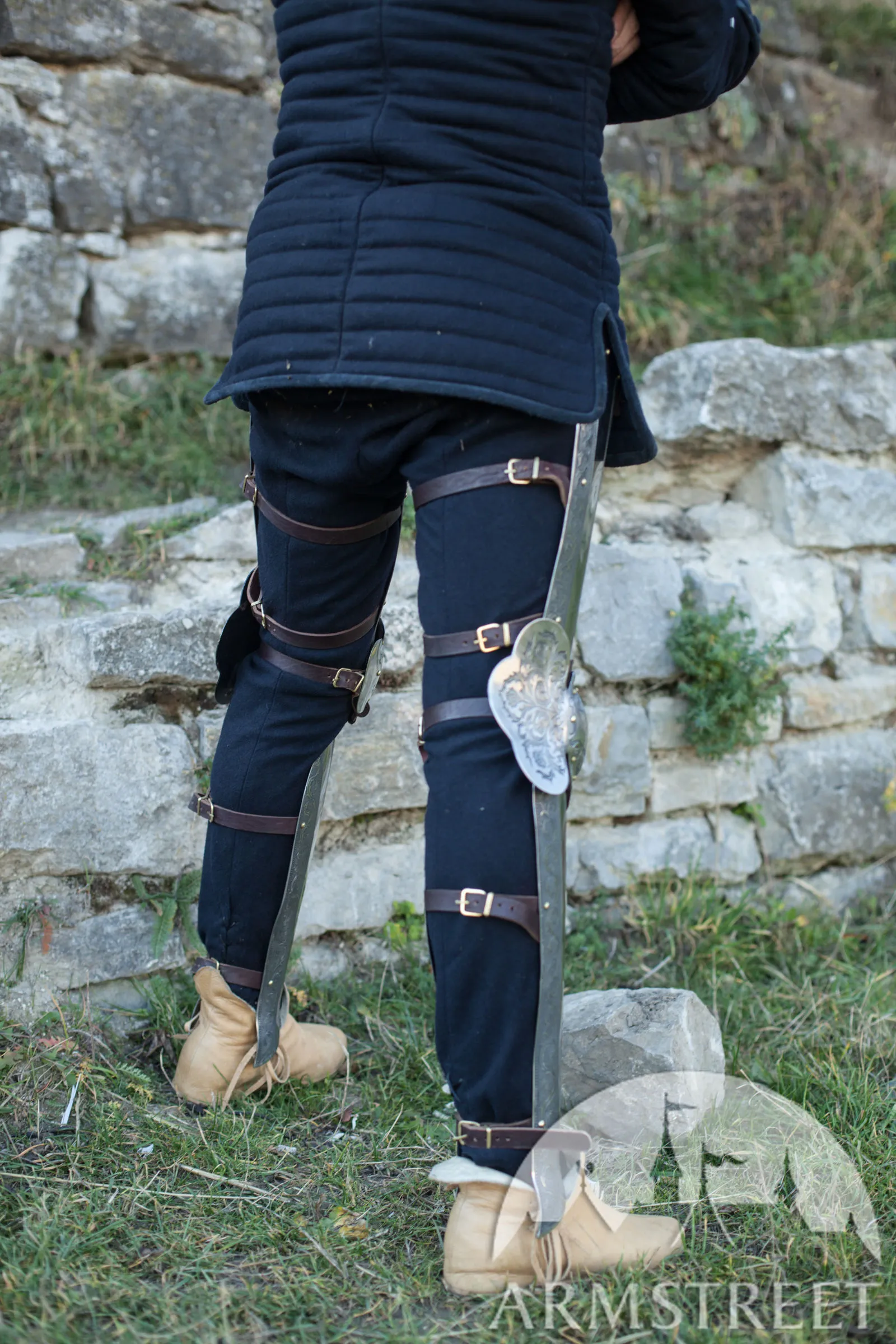 Leg Armor “Knight of Fortune”