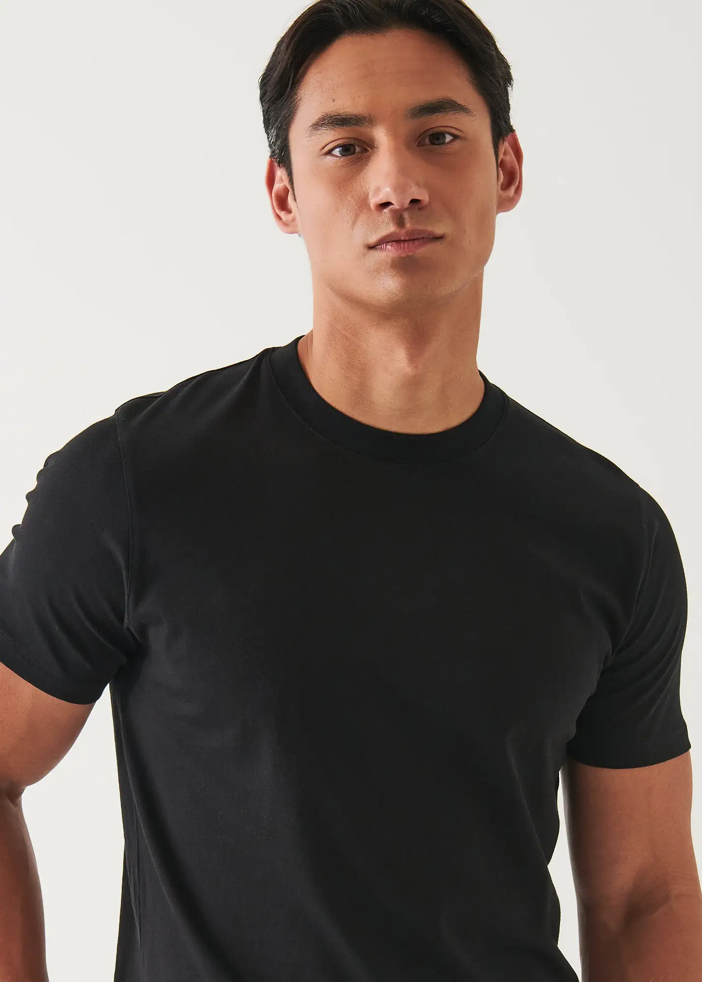 MERCERIZED PIMA COTTON HIGH NECK T-SHIRT