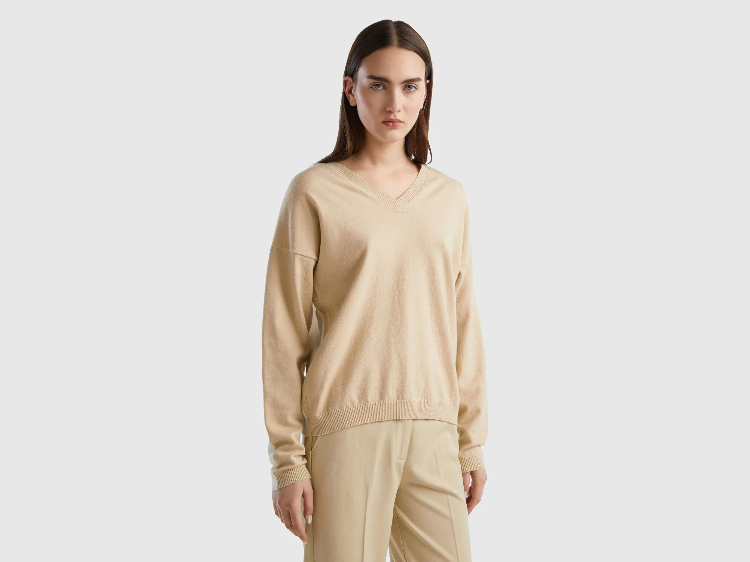 Viscose blend sweater - Creamy White | Benetton