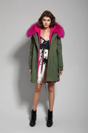 Women's winter coat with inner fur and removable hood